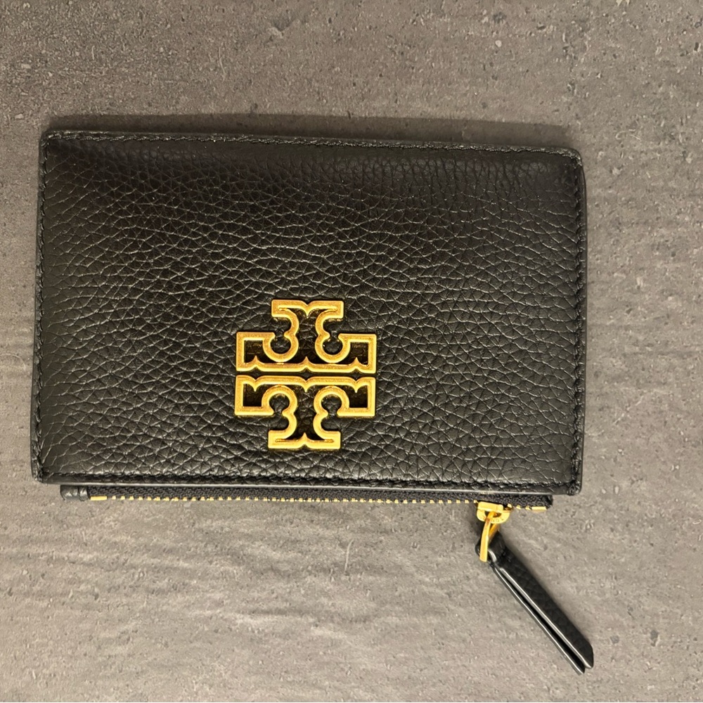 Tory Burch Black Leather Wallet